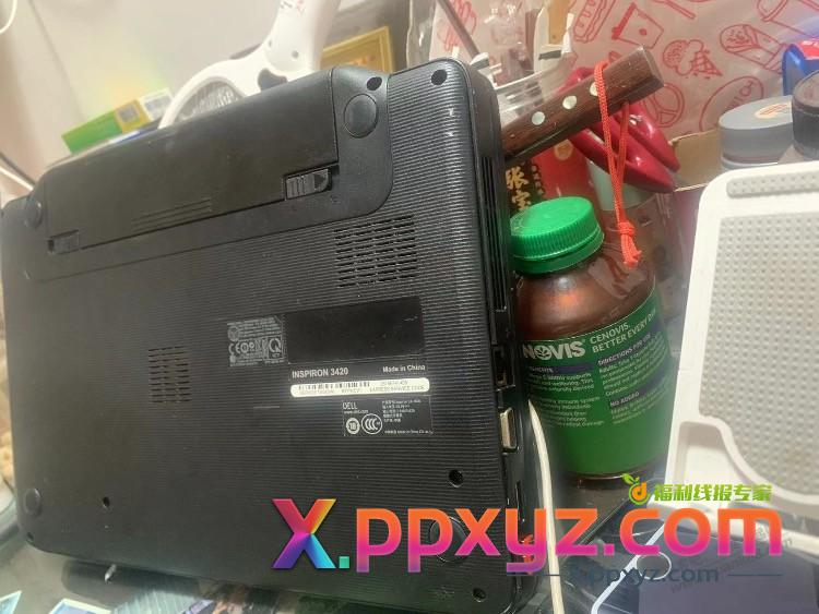 见多识广的吧友，这台笔记本后盖怎么打开？ - PPXYZ线报