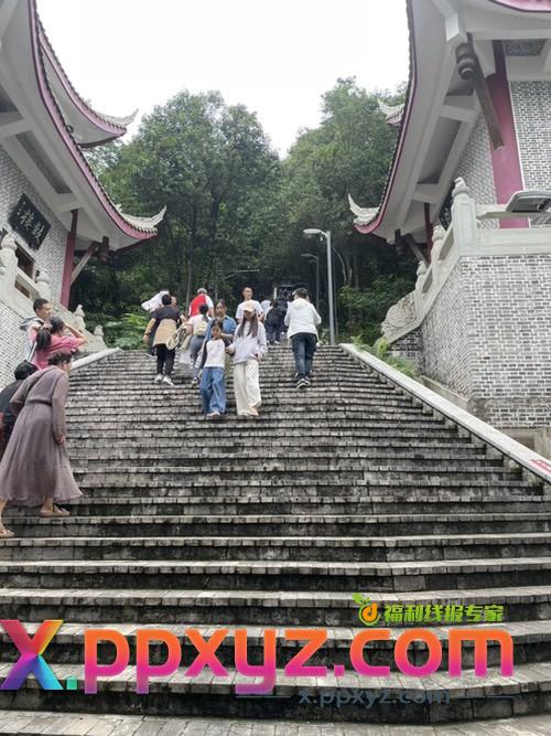 吧友们，来看照片猜成都地点了（如图） - PPXYZ线报